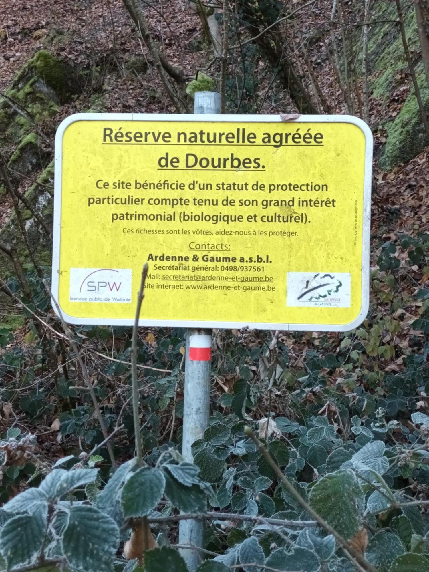 Les Gabelous - Chambre D'Hotes - Viroinval Dourbes Exteriér fotografie