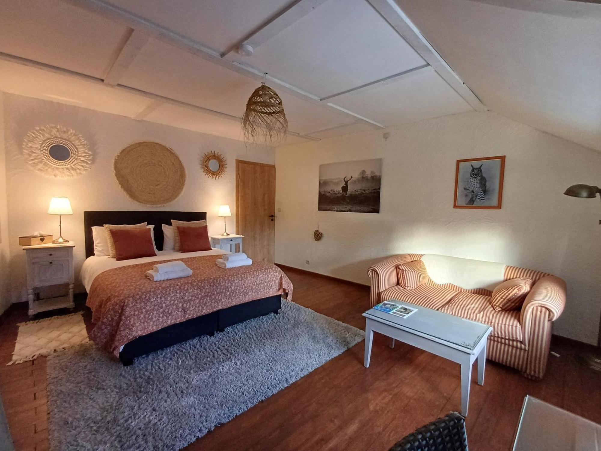 Les Gabelous - Chambre D'Hotes - Viroinval Dourbes Exteriér fotografie